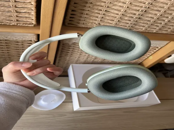 AirPods Max 头戴式降噪耳机